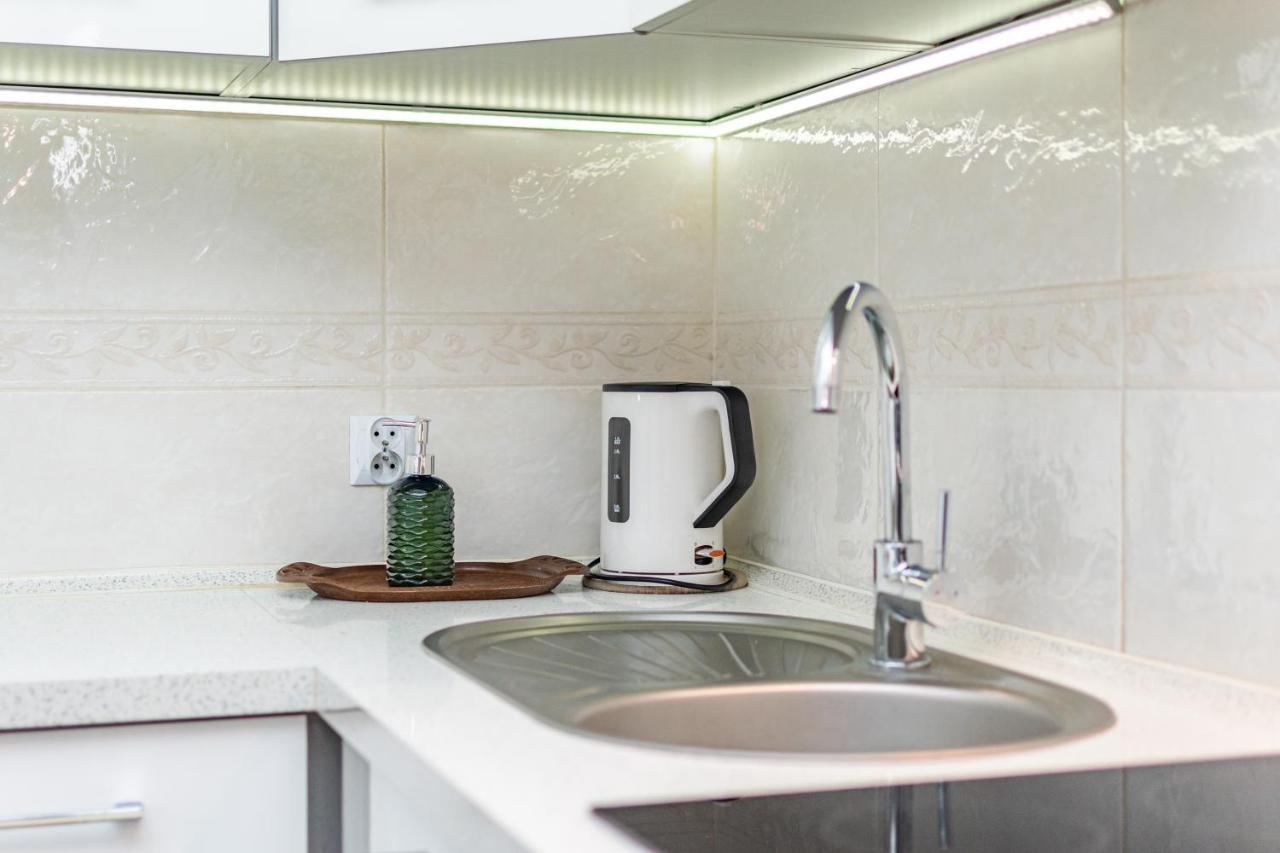 Chmielna 104 By Homeprime Varsavia Esterno foto