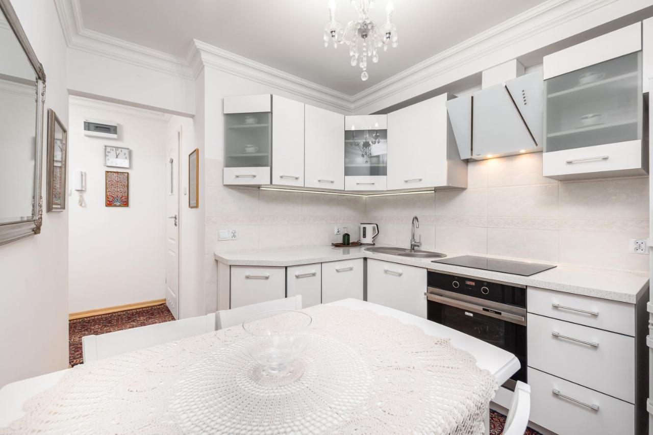 Chmielna 104 By Homeprime Varsavia Esterno foto